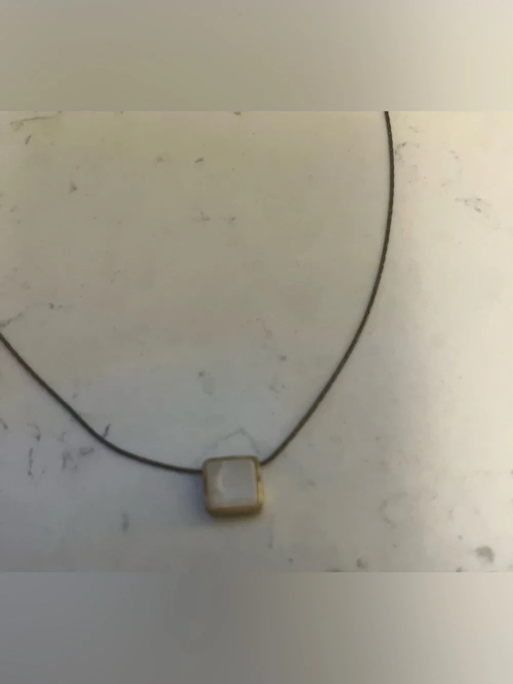 Madewell Gold Tone Chain Necklace With Mother Of Pearl Pendant - Picture 4 of 9
